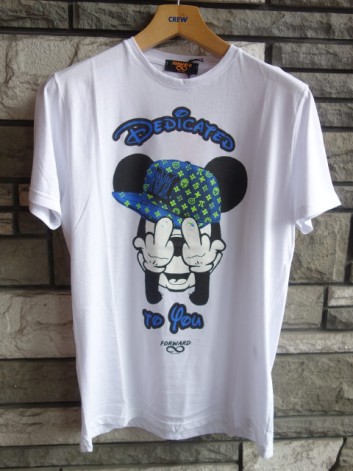 Foward Milano フォワードミラノ 年の新作tシャツ 定価 9000ですが10 Offで 8100です イタリア ミラノのプリント工場が仕掛けるグラフィックデザインが過激でアイキャッチ抜群のデザイン 素材も柔らかくすごく着やすい 誰にもでもわかるプリントが